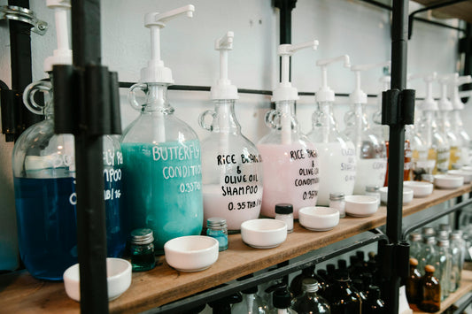 Cosmetici professionali e commerciali: qual è la differenza?